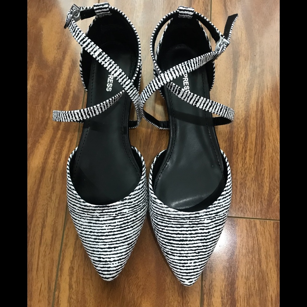 NEw Express flats